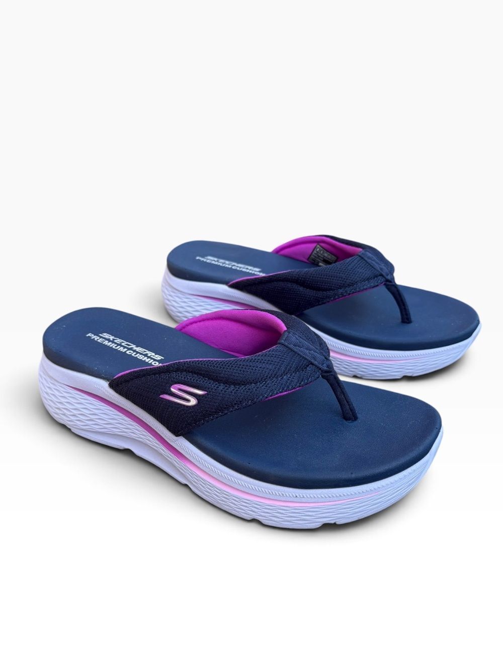 Skechers Premium Cushion Flip Flop Sandals Navy Pink Magenta Women's Size 8